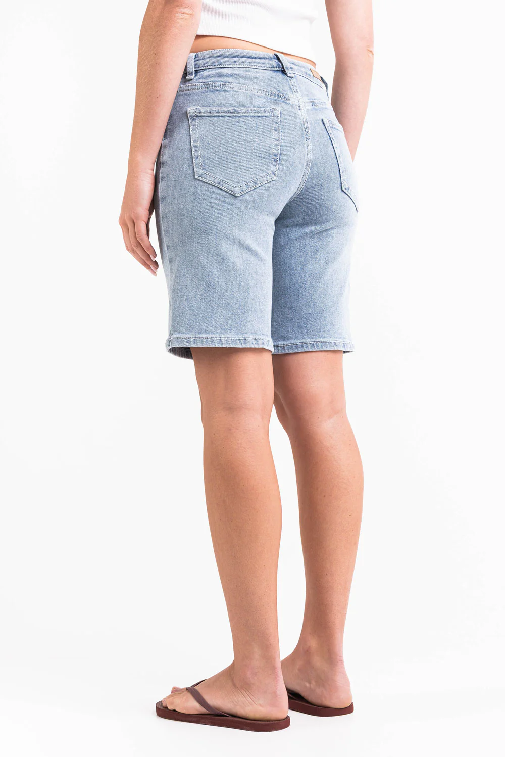 Disa 02Mid 25cm Rette Jeansshorts - Bleach Blue - Image 7