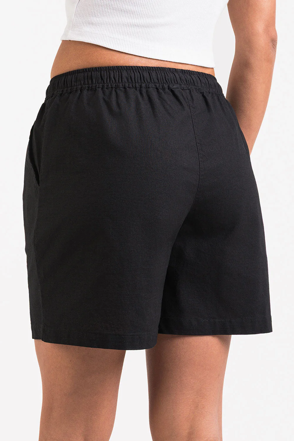 Mila 02Mid 17cm Linshorts - Black - Image 5