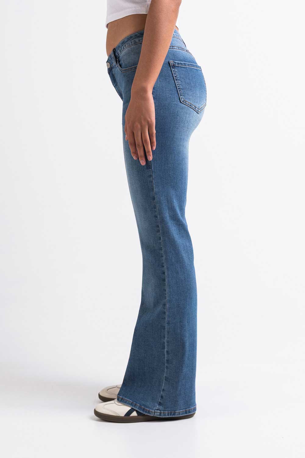 Taylor 02Low Bootcut Jeans - Denim Blue - Image 6