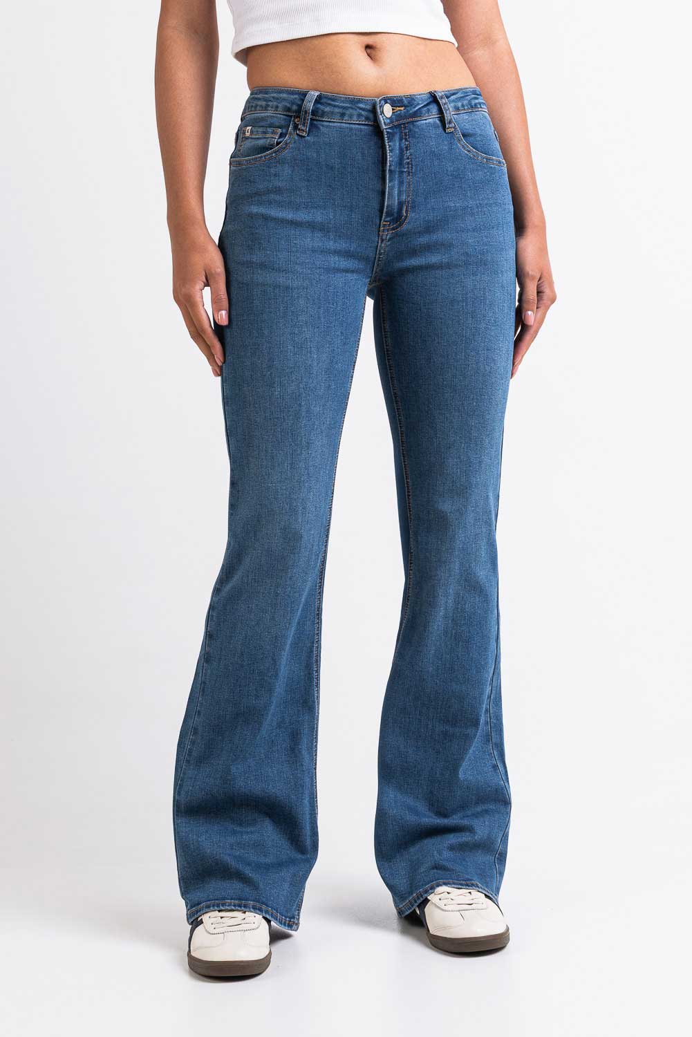 Taylor 02Mid Bootcut Jeans - Denim Blue